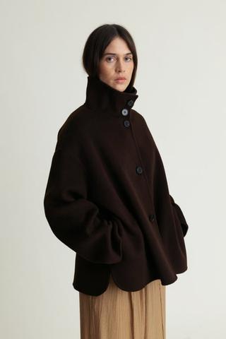 DARK BROWN
